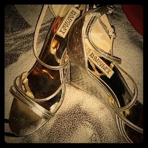 Badgley Mischka wedged heels